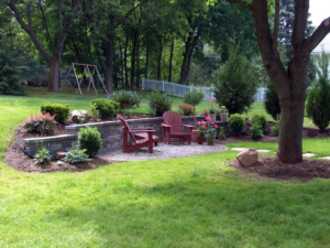 A little Retreat in this Chatham NJ backyard landscape
